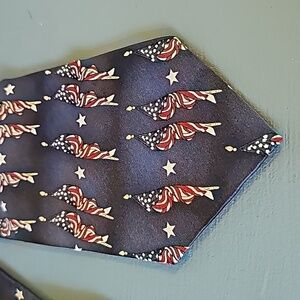 VAN‎ HEUSEN American flak tie. Stonehenge hand made. Great condition.